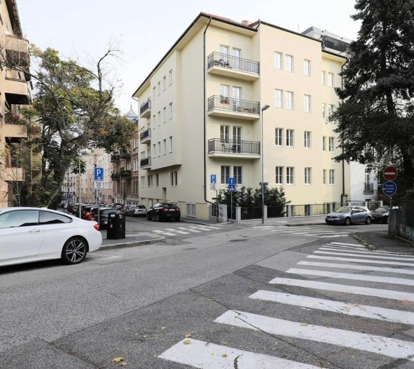 Dagmar Apartment Братислава Екстериор снимка