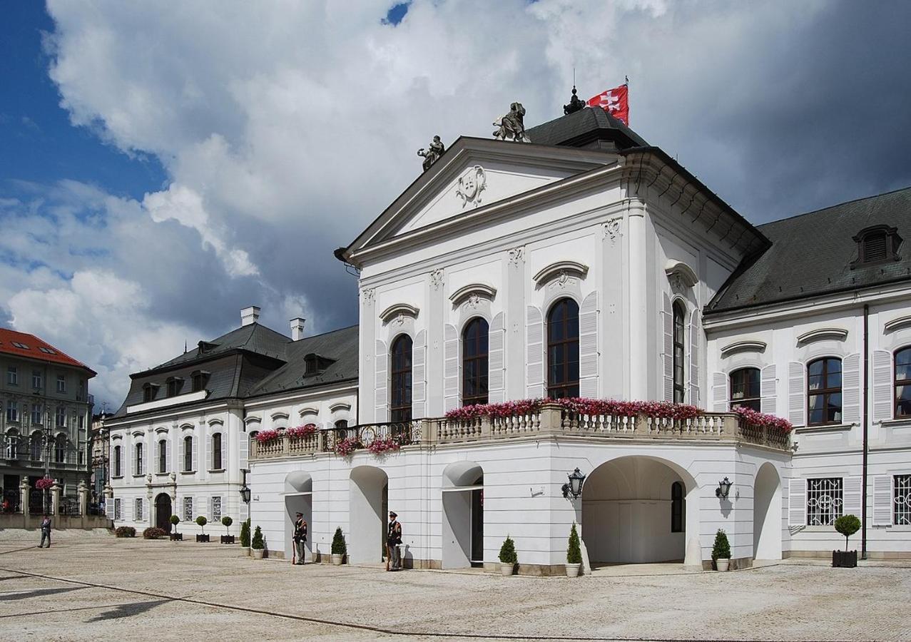 Dagmar Apartment Братислава Екстериор снимка