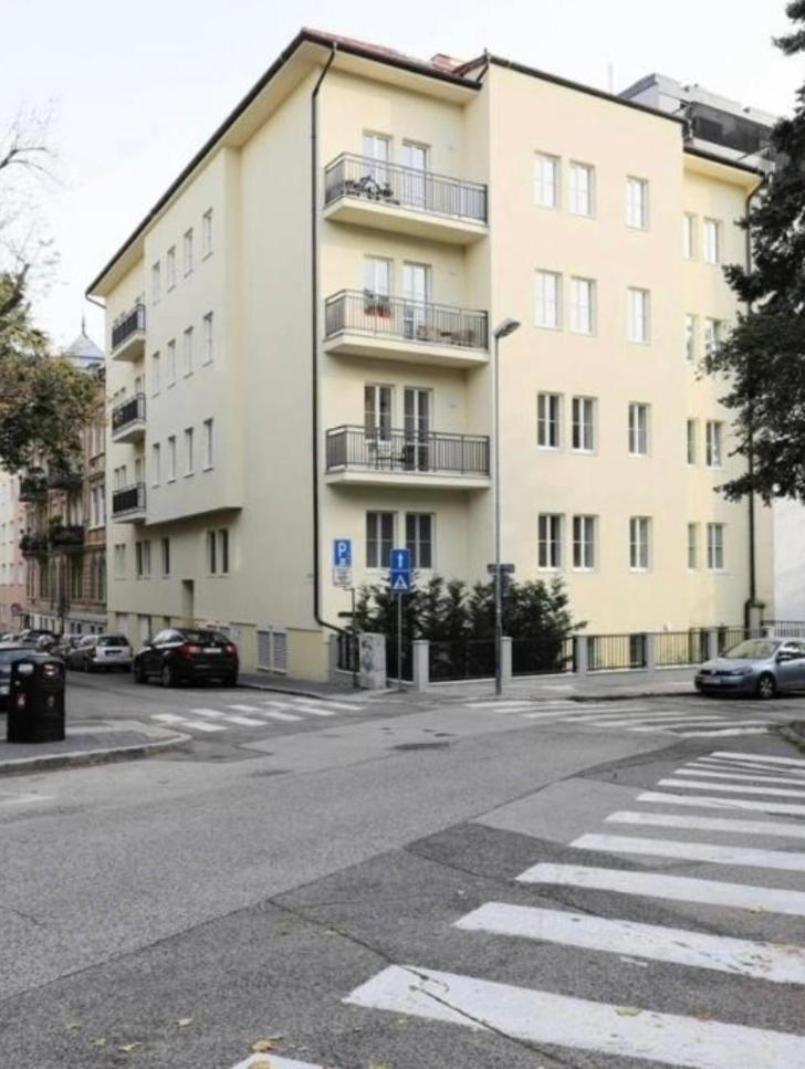 Dagmar Apartment Братислава Екстериор снимка